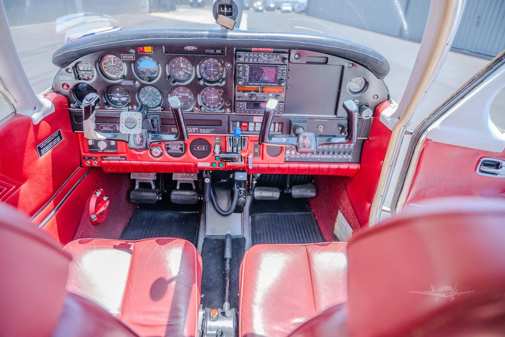 Cockpit and instrument panel of a 1972 PIPER ARROW II.