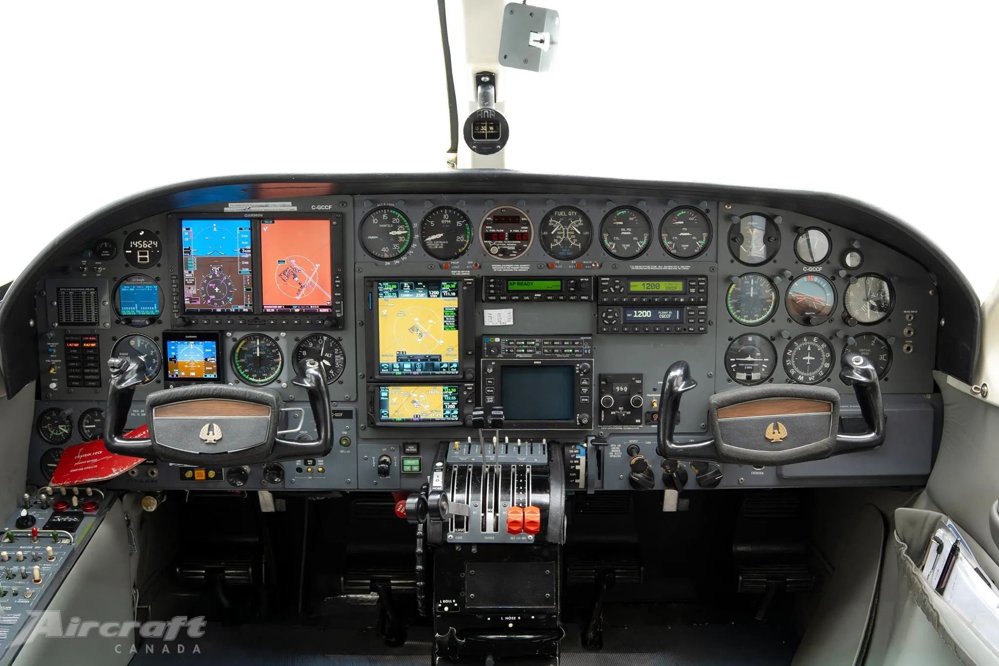 Cockpit and instrument panel of a 1973 CESSNA 421B.