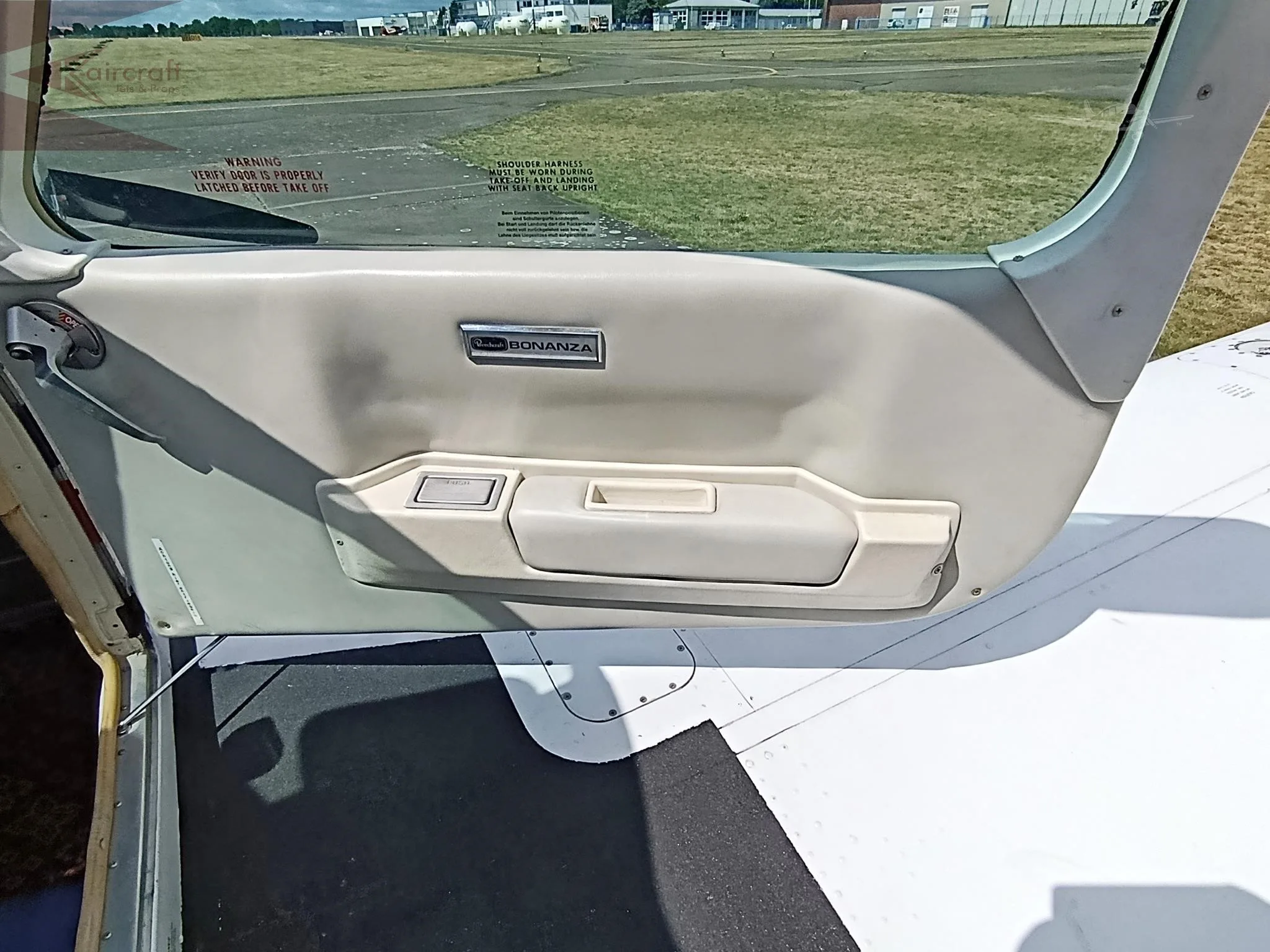 1994 Beechcraft F33A Bonanza
