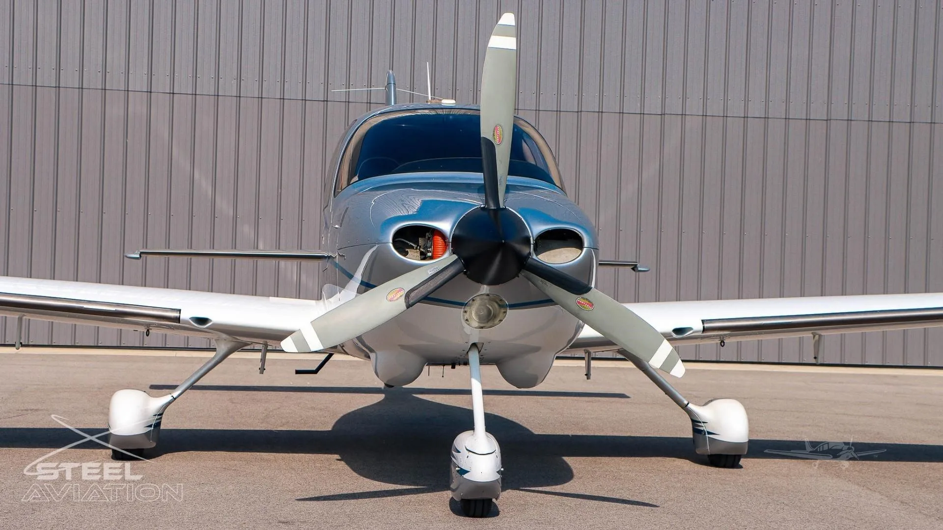 2003 Cirrus SR22
