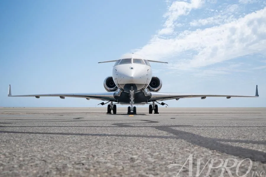 Exterior view of a 2015 BOMBARDIER GLOBAL 6000.
