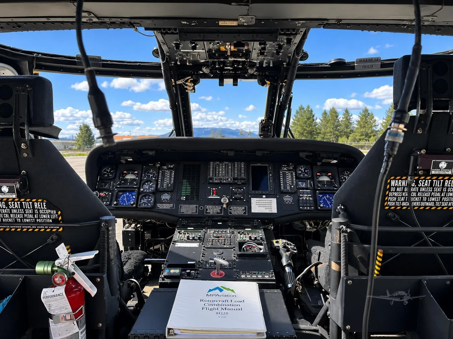 Cockpit and instrument panel of a 1987 SIKORSKY UH-60A BLACK HAWK.