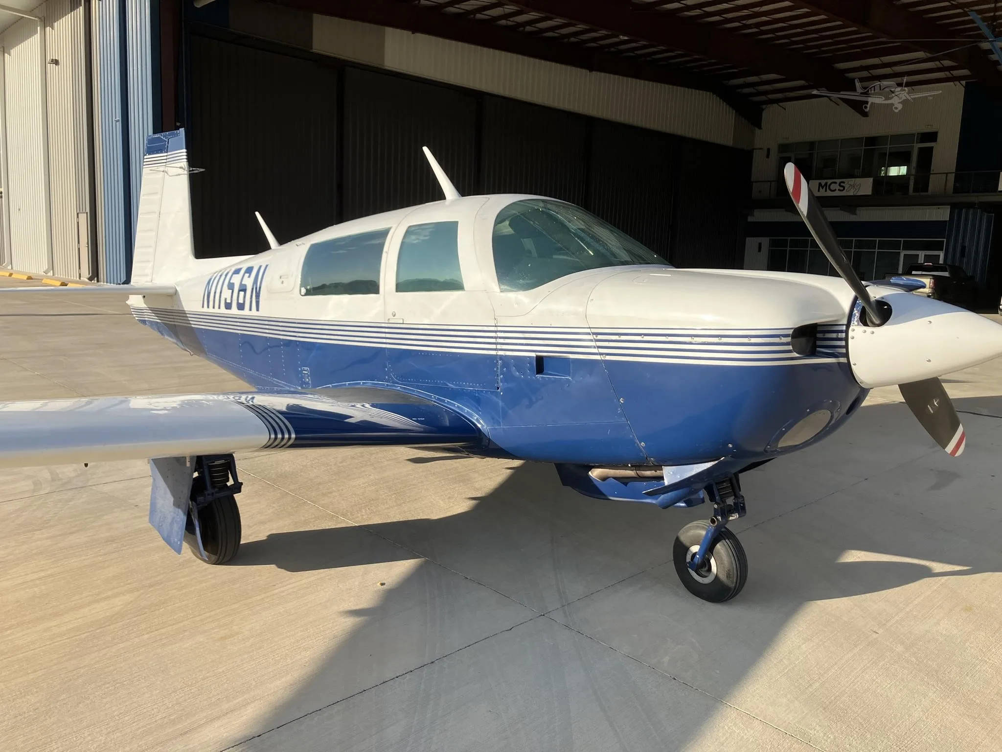 1982 Mooney M20J 201