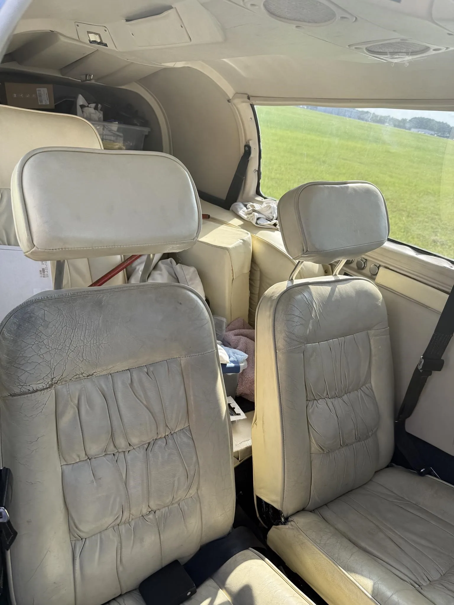 Cabin interior of a 1982 MOONEY M20K 231SE.