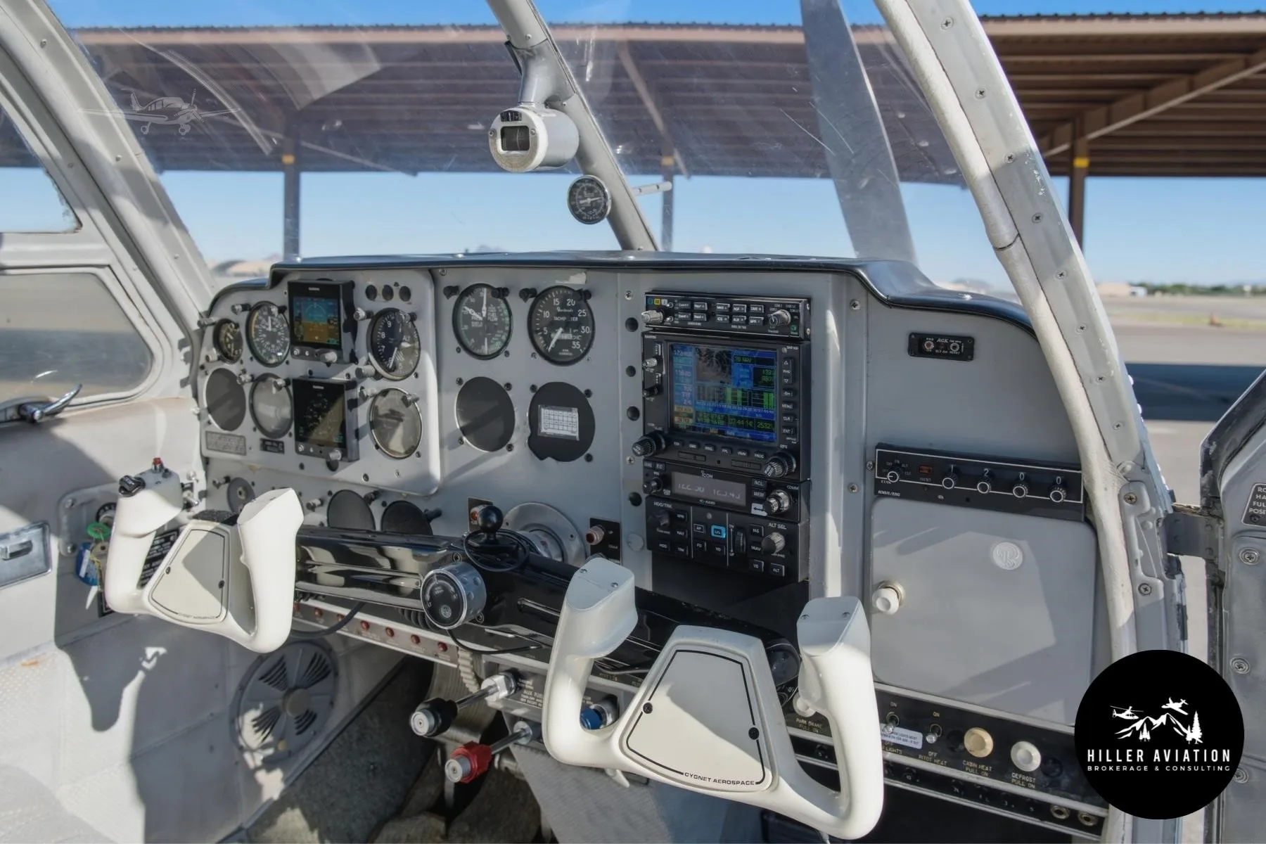 Cockpit and instrument panel of a 1965 BEECHCRAFT C33 DEBONAIR.