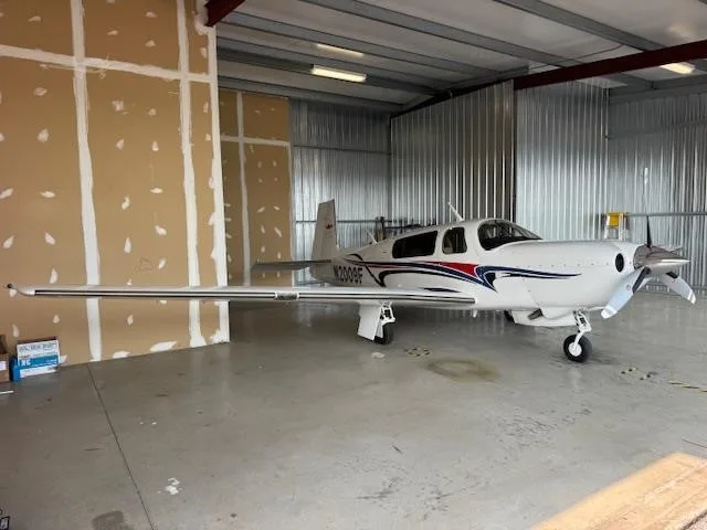 2016 MOONEY ACCLAIM TYPE S