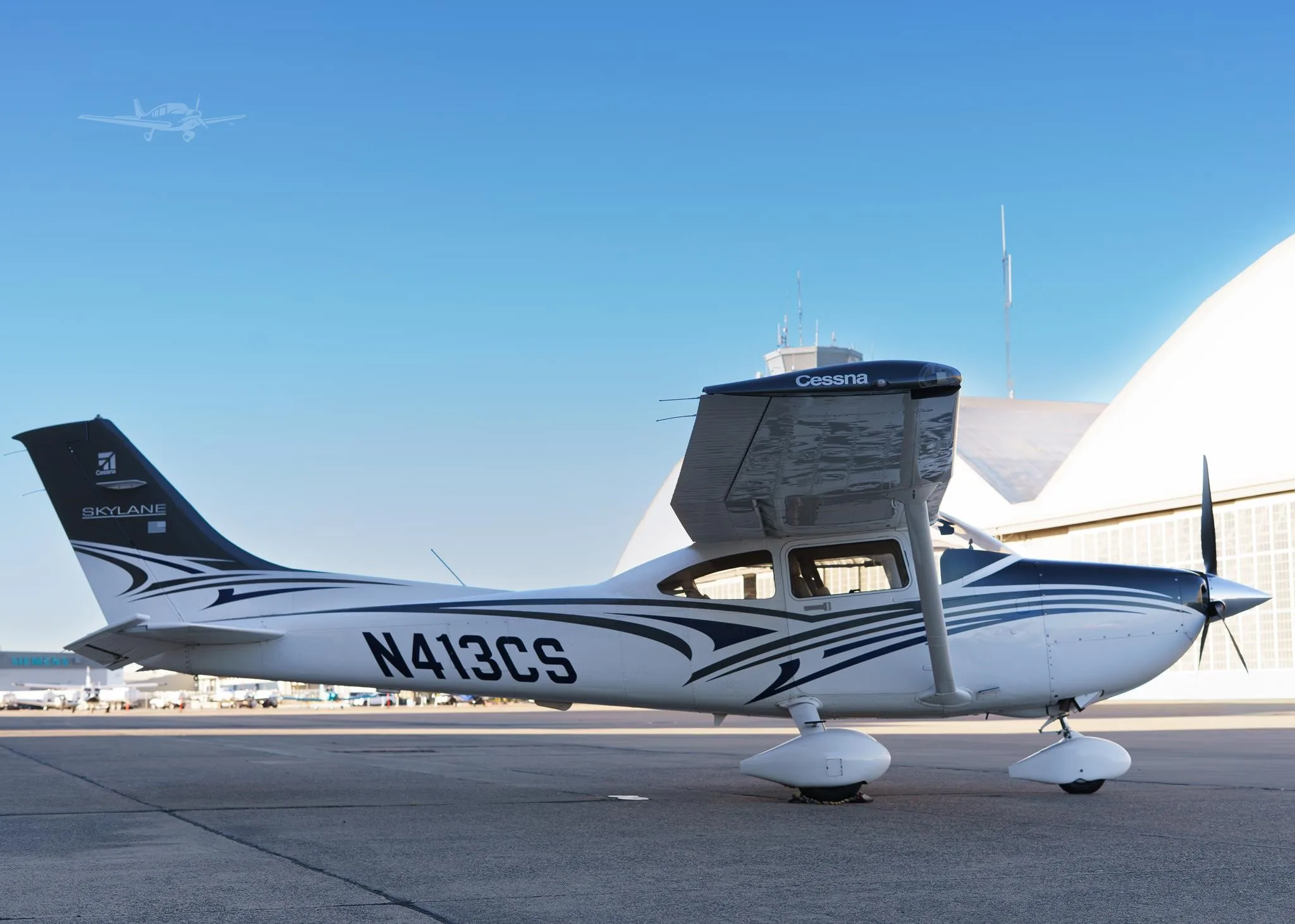 Exterior view of a 2016 CESSNA 182T SKYLANE, N413CS.