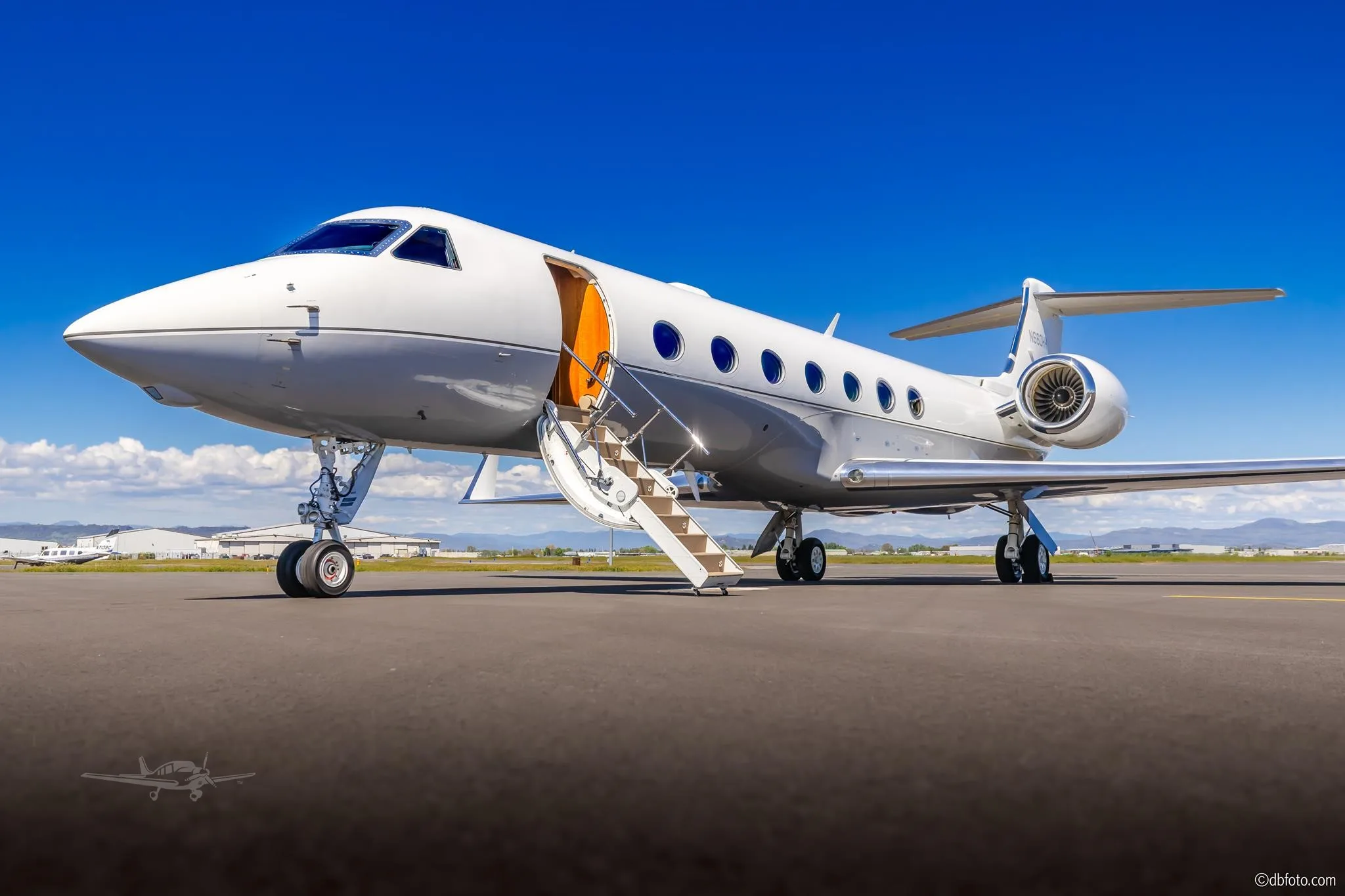 2009 Gulfstream G550