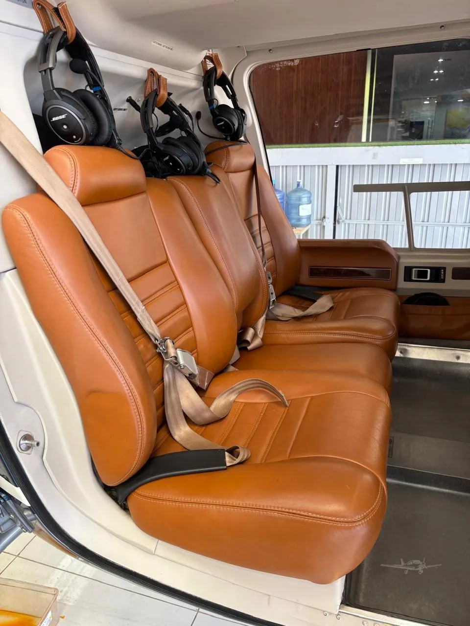 Cabin interior of a 1997 BELL 407.