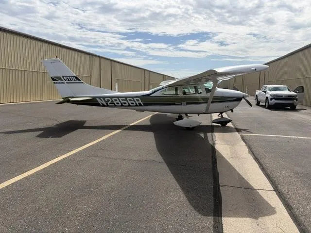 1967 Cessna 182 Skylane