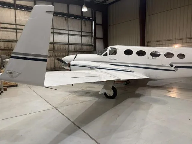 Exterior view of a 1978 CESSNA 414A, N5688C.