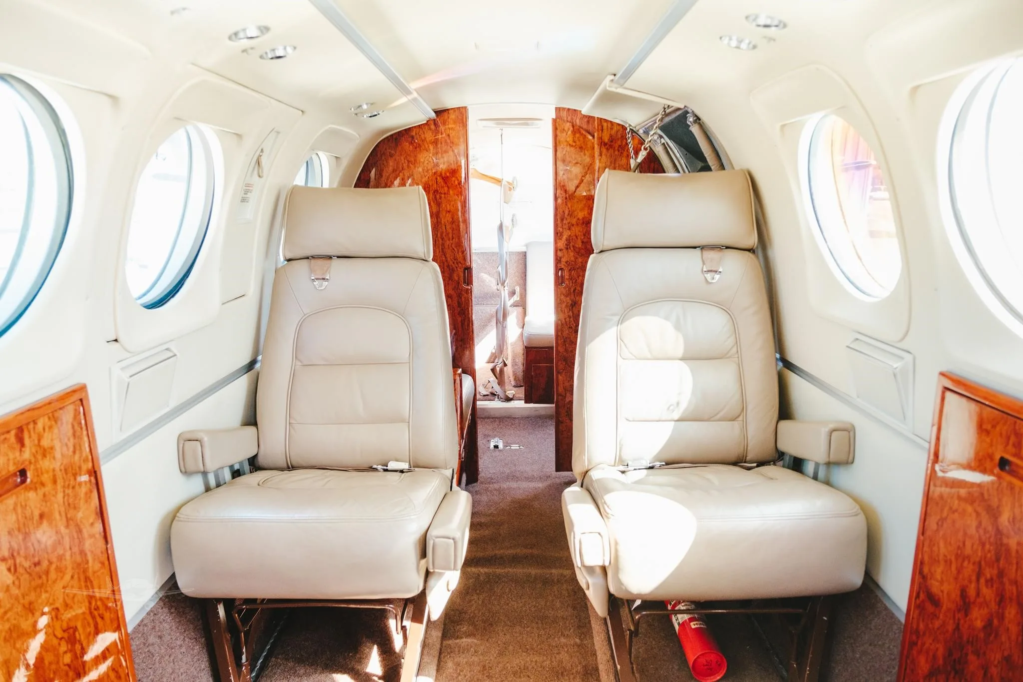 Cabin interior of a 1982 BEECHCRAFT KING AIR C90.