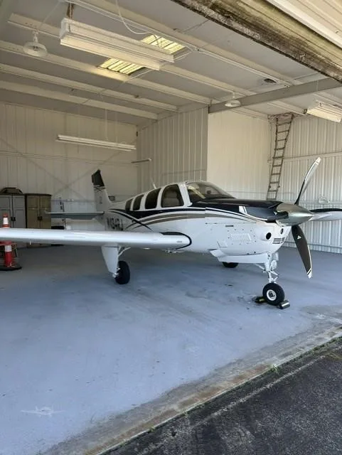 Exterior view of a 2009 BEECHCRAFT G36 BONANZA, N494RJ.