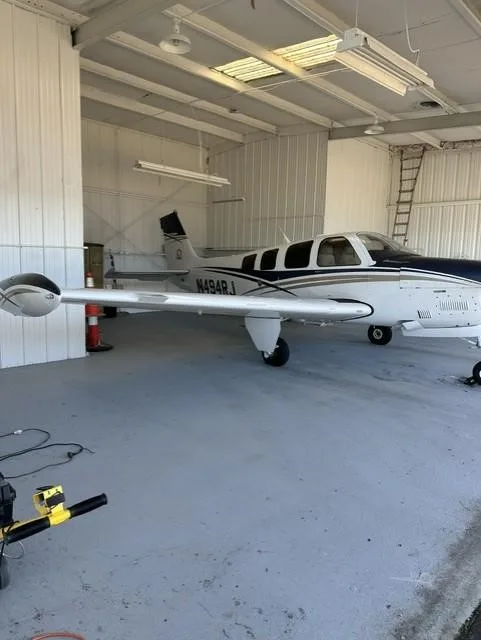 Exterior view of a 2009 BEECHCRAFT G36 BONANZA, N494RJ.