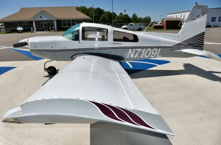1973 Grumman/american General AA5 Traveler