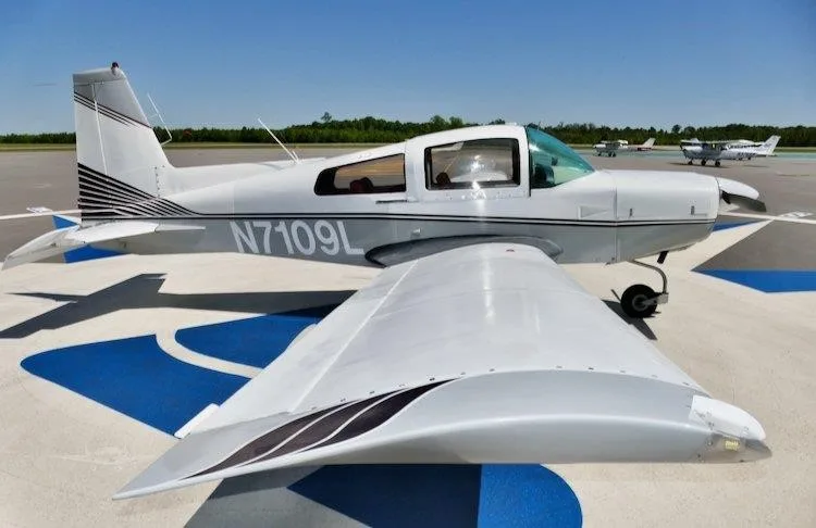 1973 Grumman/american General AA5 Traveler