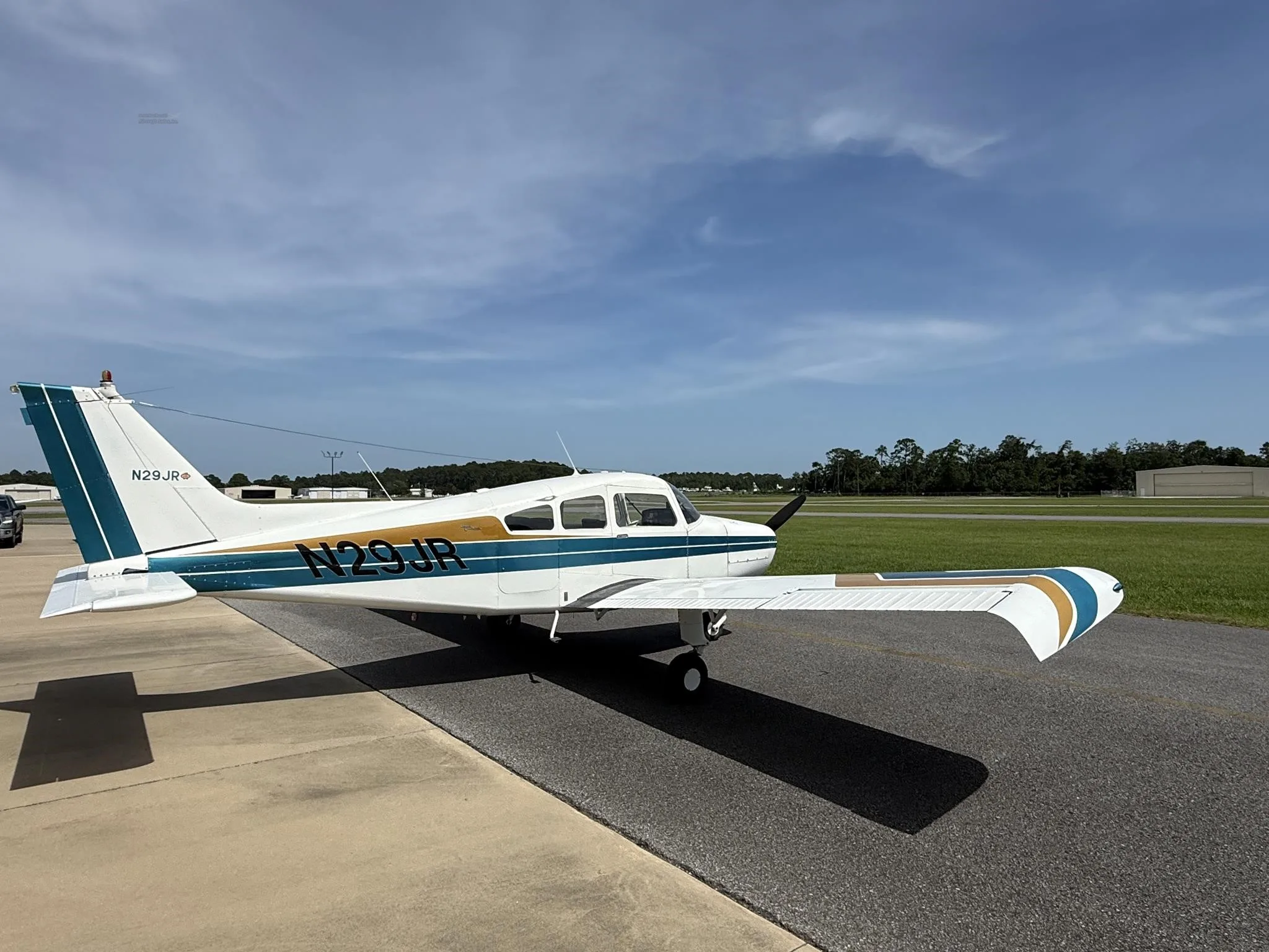 Exterior view of a 1967 BEECHCRAFT A23-24 III MUSKETEER, N29JR.