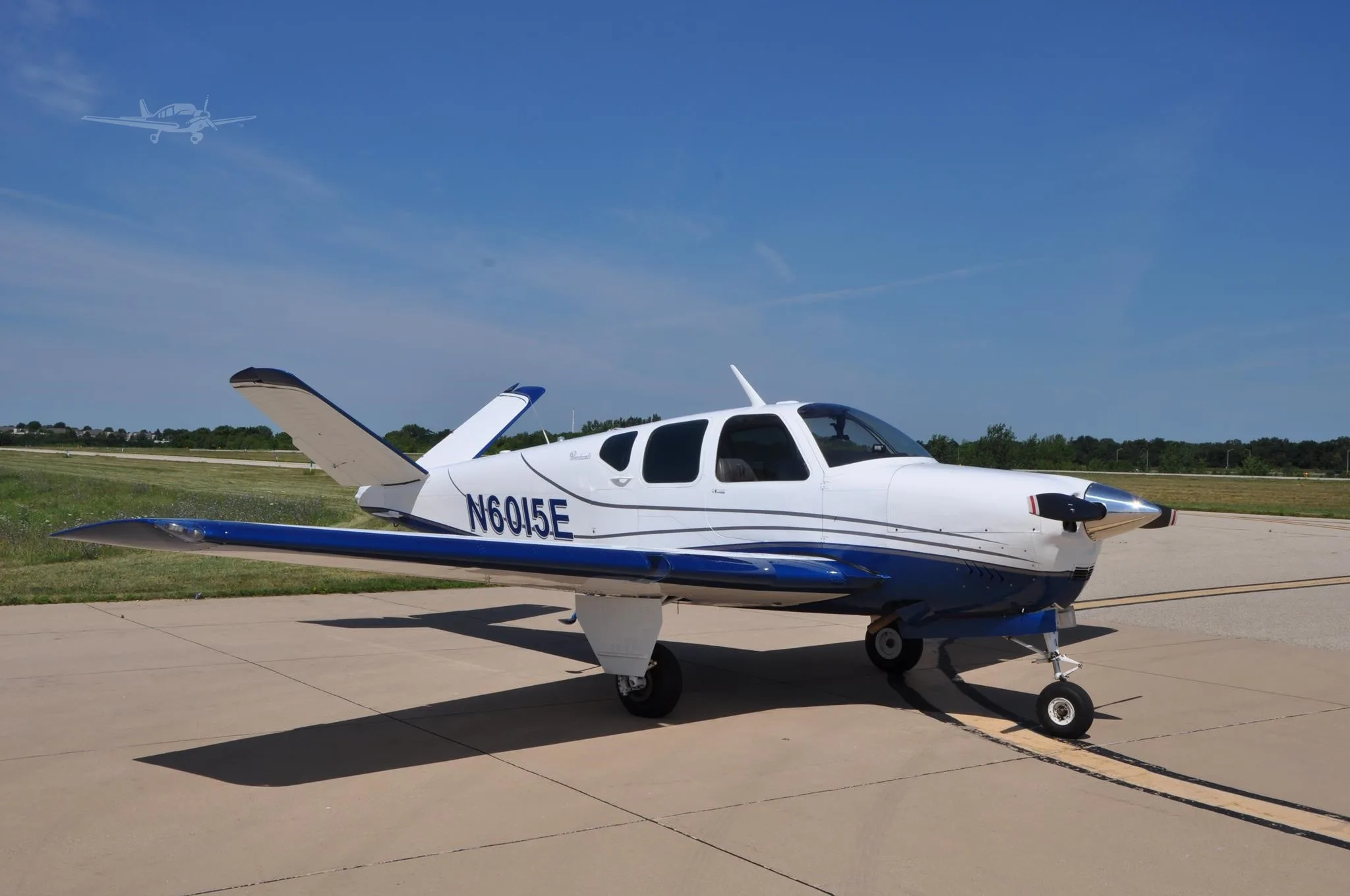Exterior view of a 1959 BEECHCRAFT K35 BONANZA, N6015E.