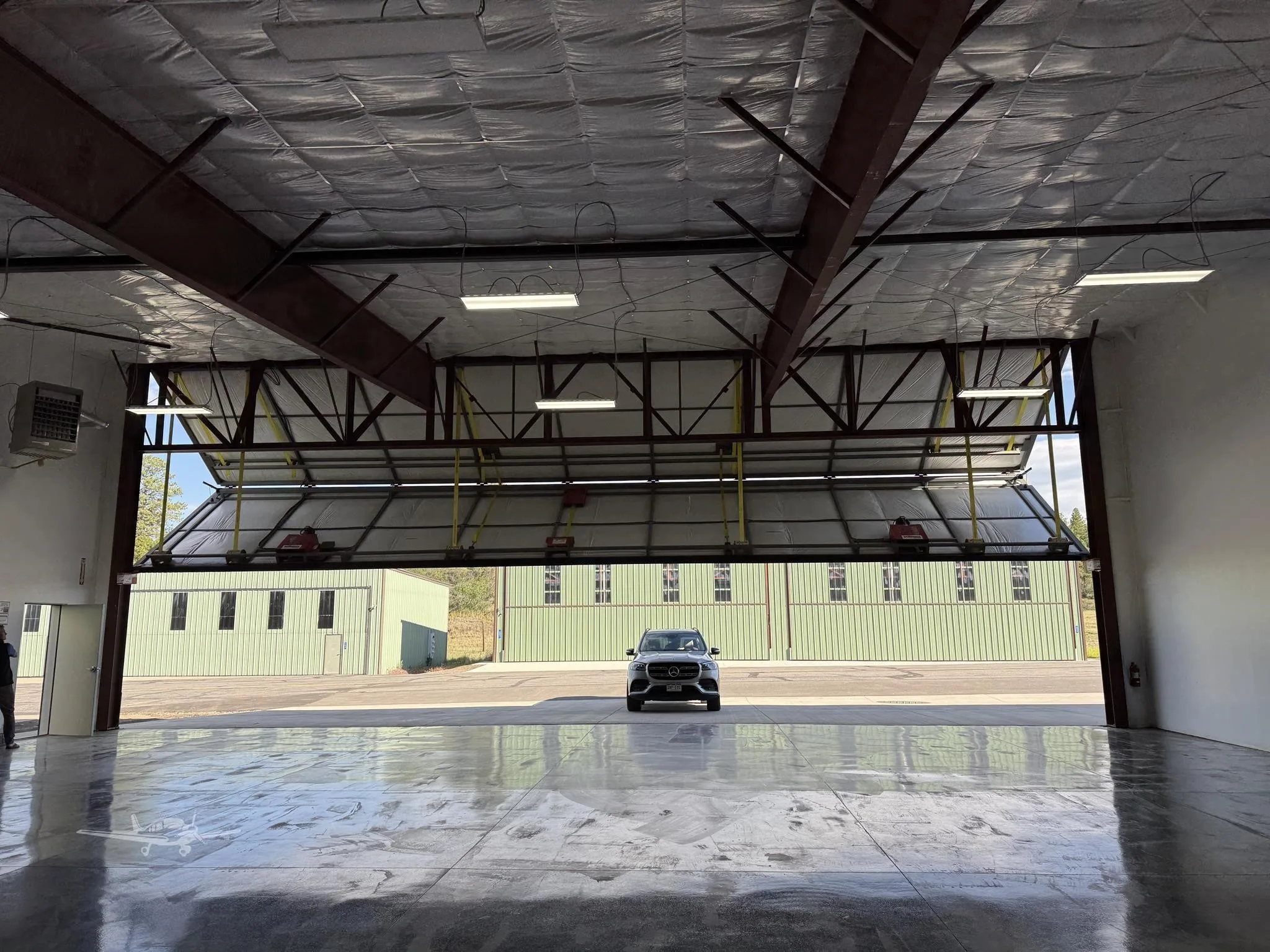 Exterior view of a 2024 HANGAR CUSTOM.
