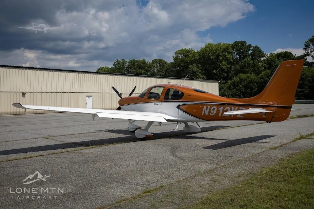 Exterior view of a 2023 CIRRUS SR22-G6 TURBO, N912YZ.