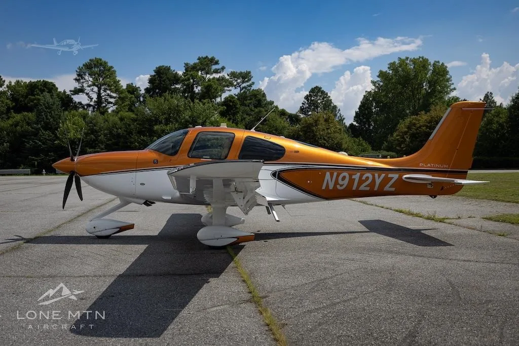 Exterior view of a 2023 CIRRUS SR22-G6 TURBO, N912YZ.
