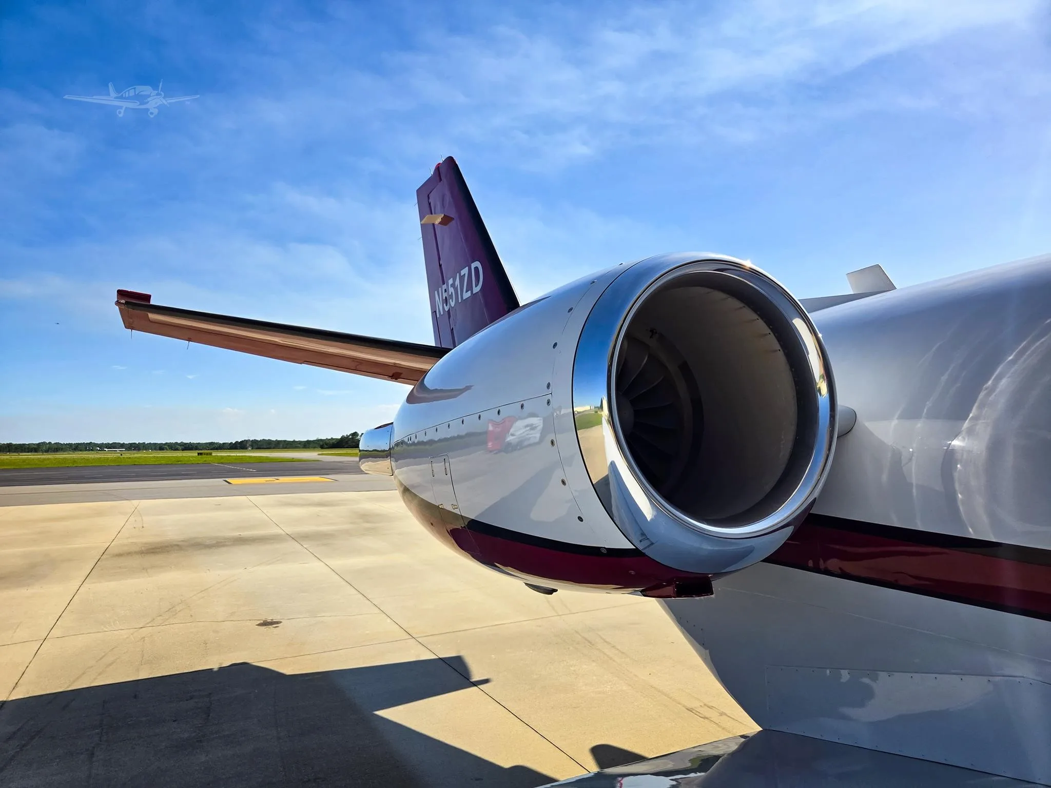 Exterior view of a 2000 CESSNA CITATION BRAVO, N551ZD.