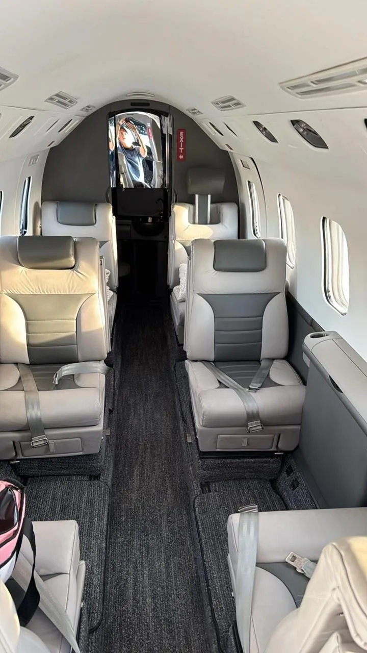 Cabin interior of a 1990 ASTRA/GULFSTREAM ASTRA SP.