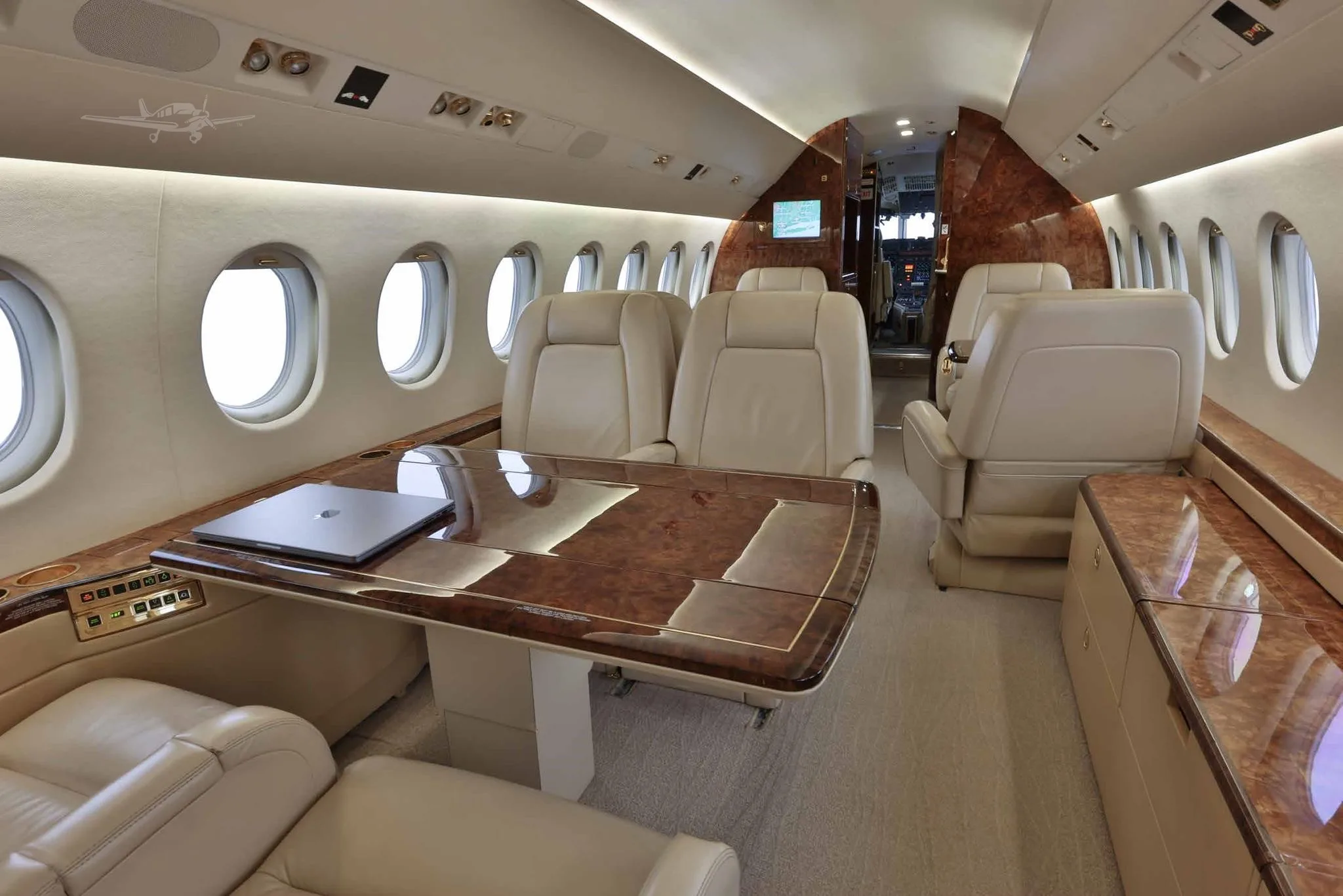 Cabin interior of a 1999 DASSAULT FALCON 900EX.