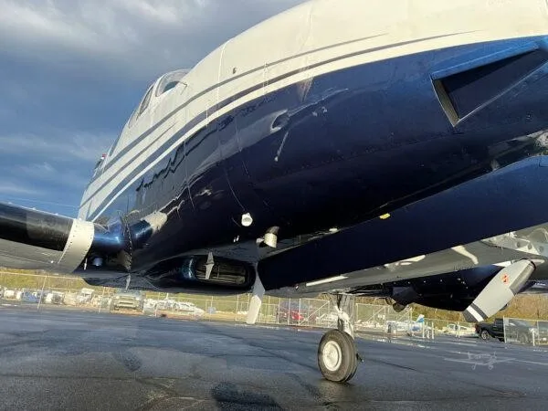 Exterior view of a 1979 CESSNA 340A, N60E.