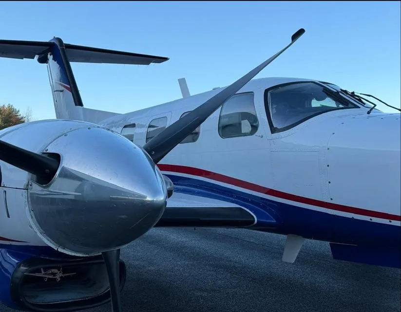 Exterior view of a 1984 PIPER CHEYENNE IIIA, N425RR.