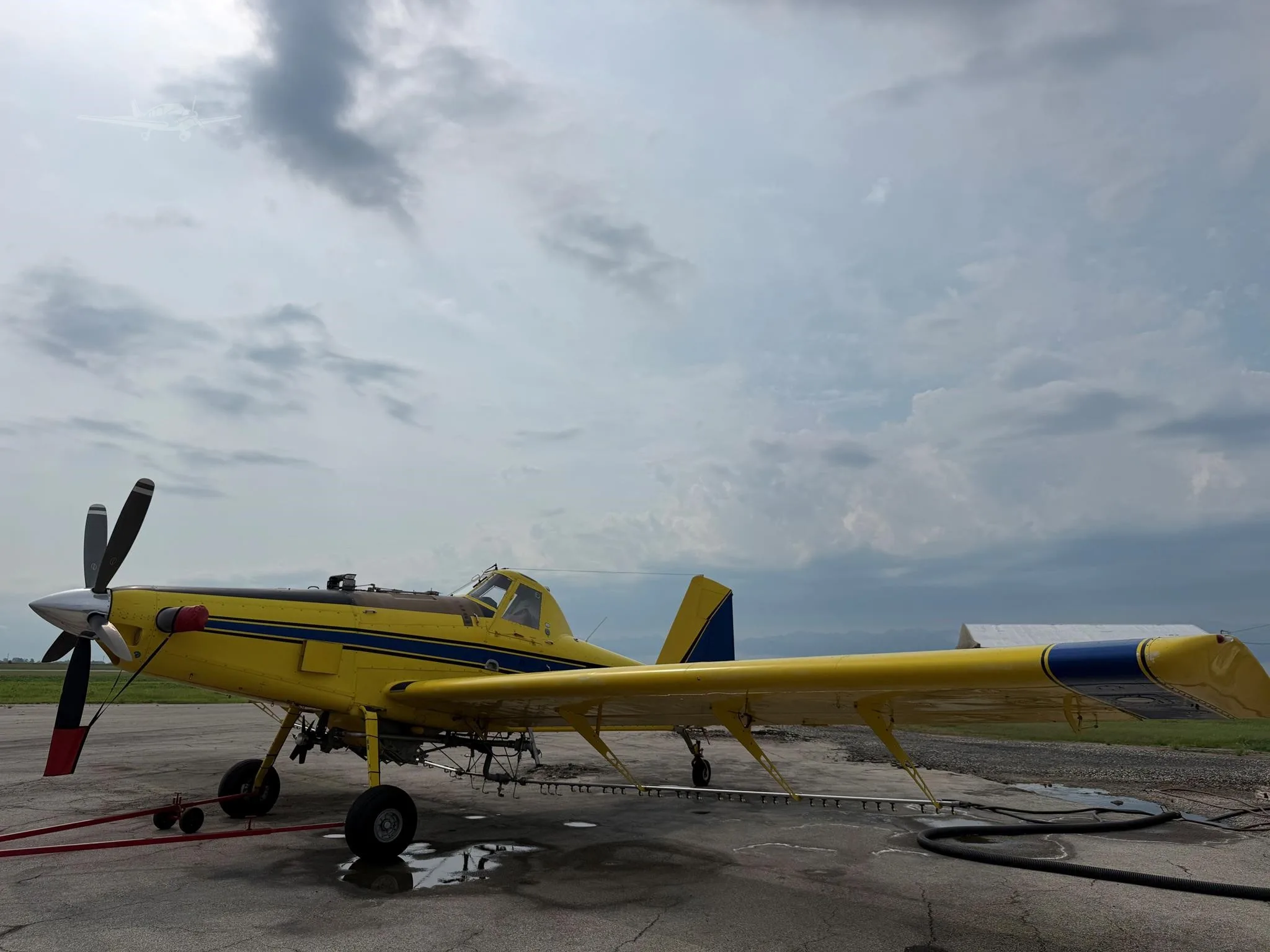 Exterior view of a 2016 AIR TRACTOR AT-602, N116KP.