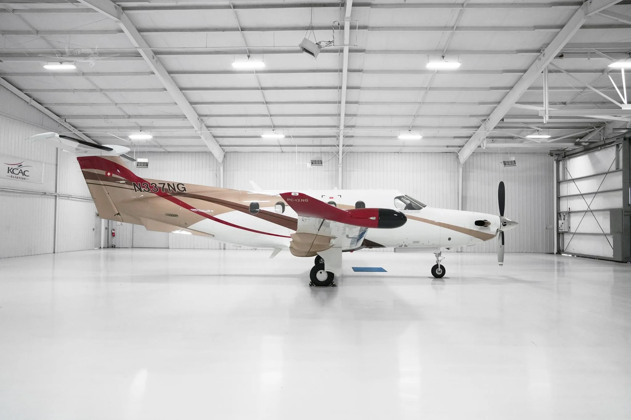 Exterior view of a 2012 PILATUS PC-12 NG, N337NG.