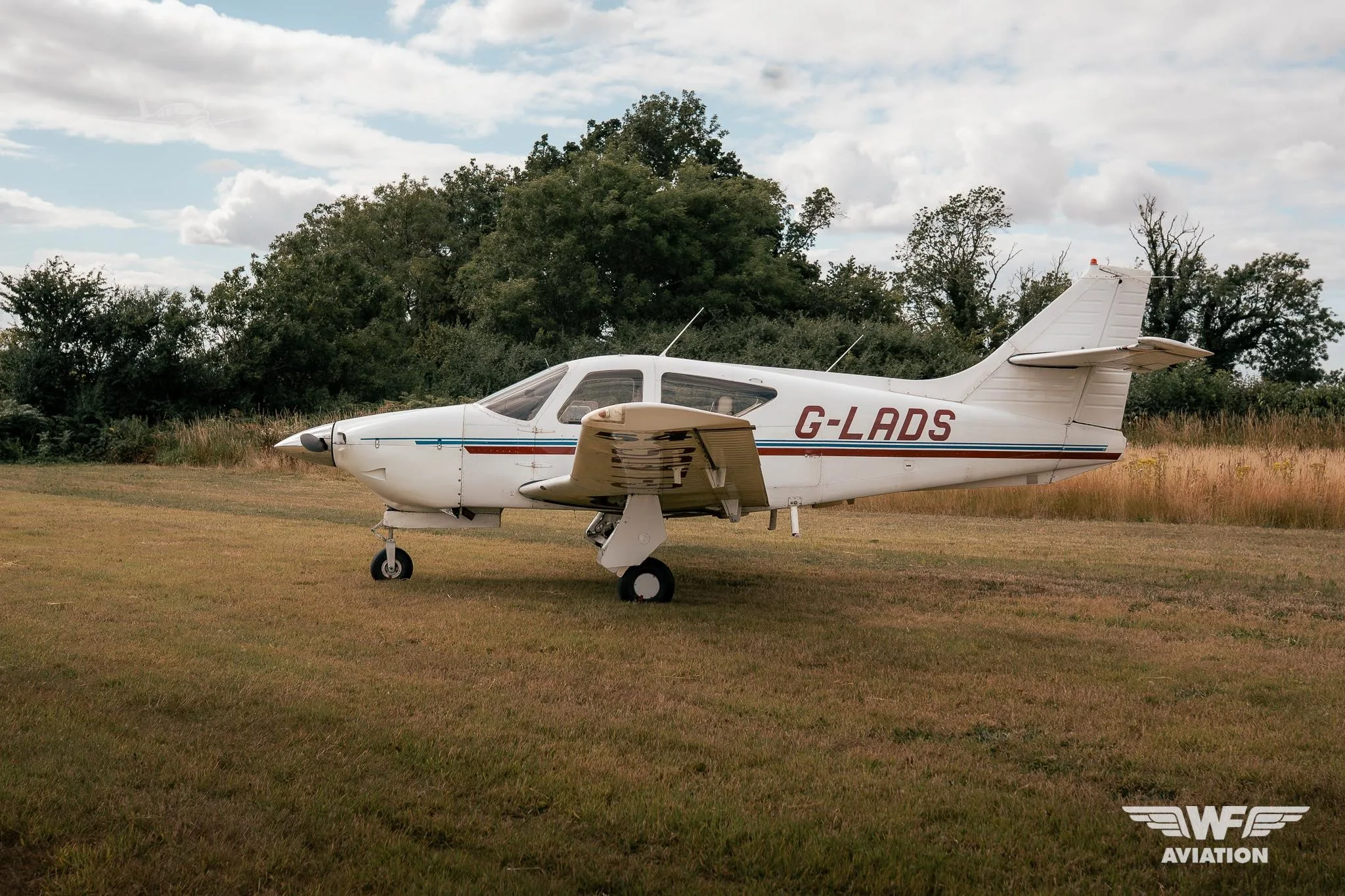 Exterior view of a 1977 COMMANDER 114, G-LADS.