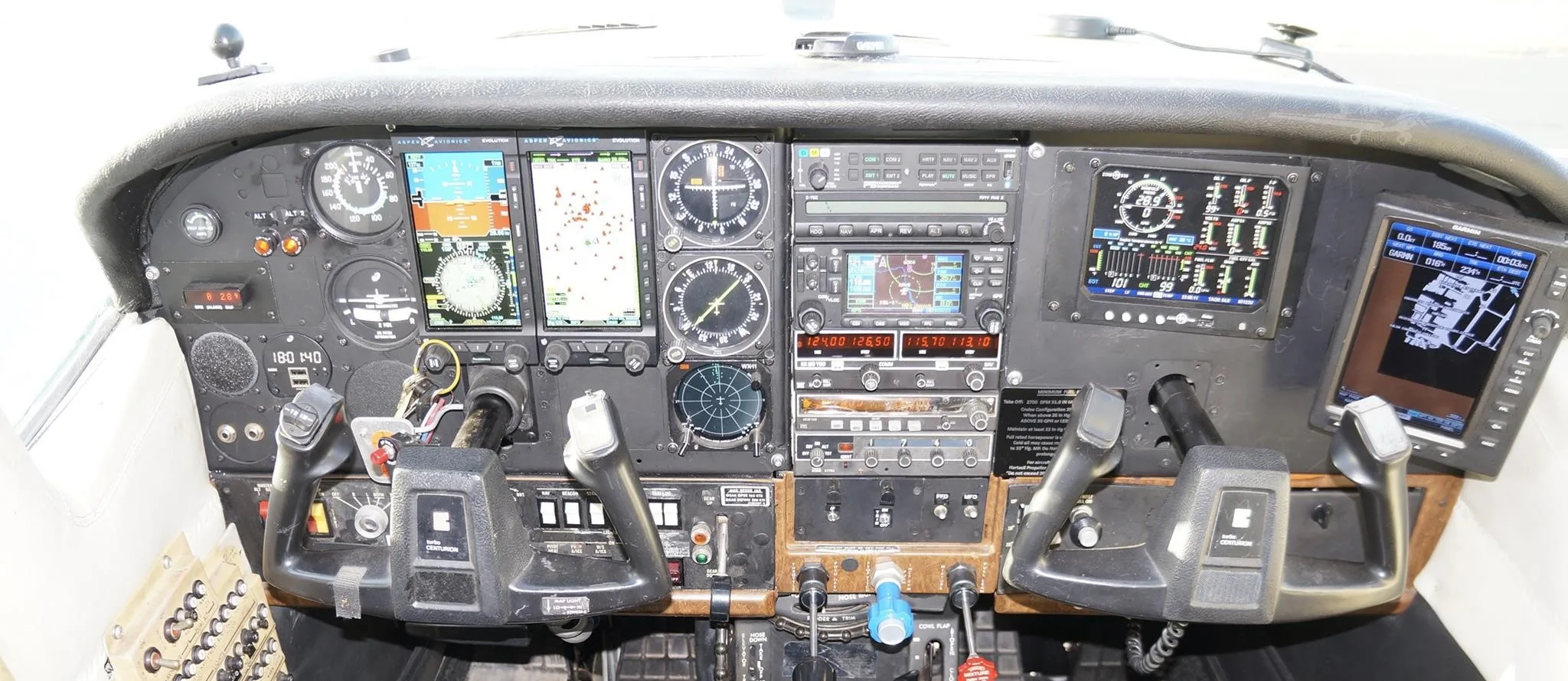 1982 CESSNA TURBO 210N