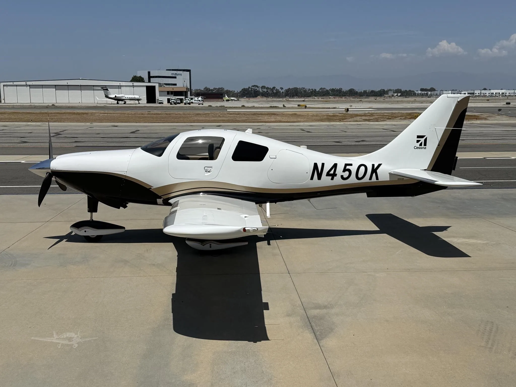2008 CESSNA 400