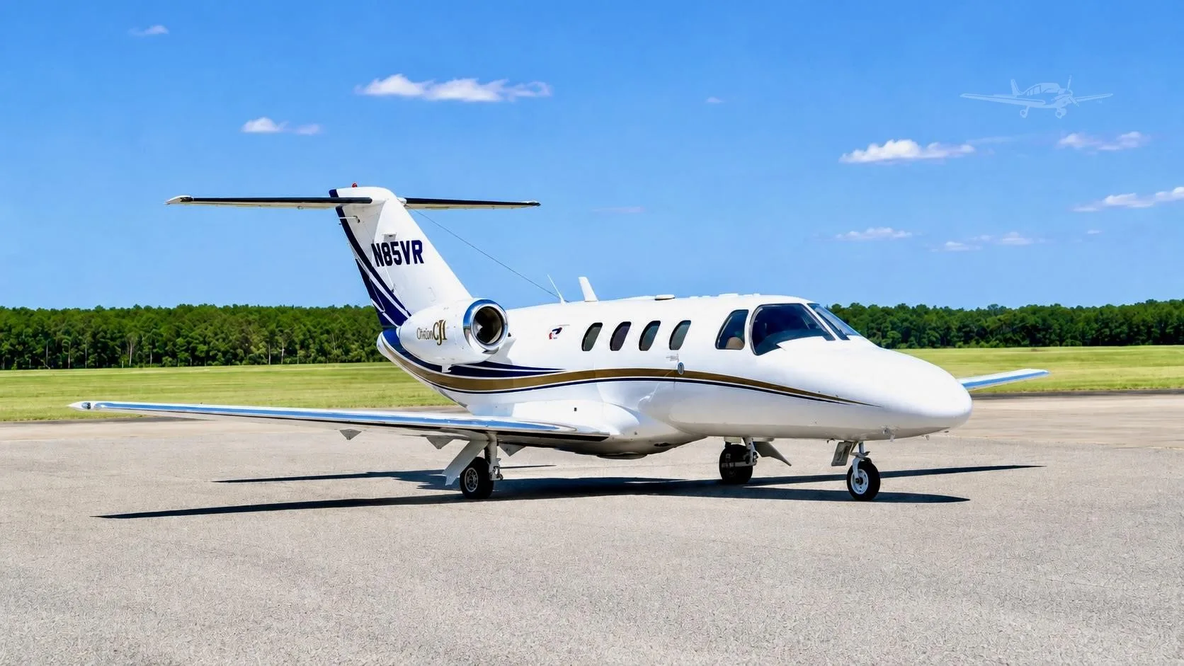 Exterior view of a 2001 CESSNA CITATION CJ1, N85VR.