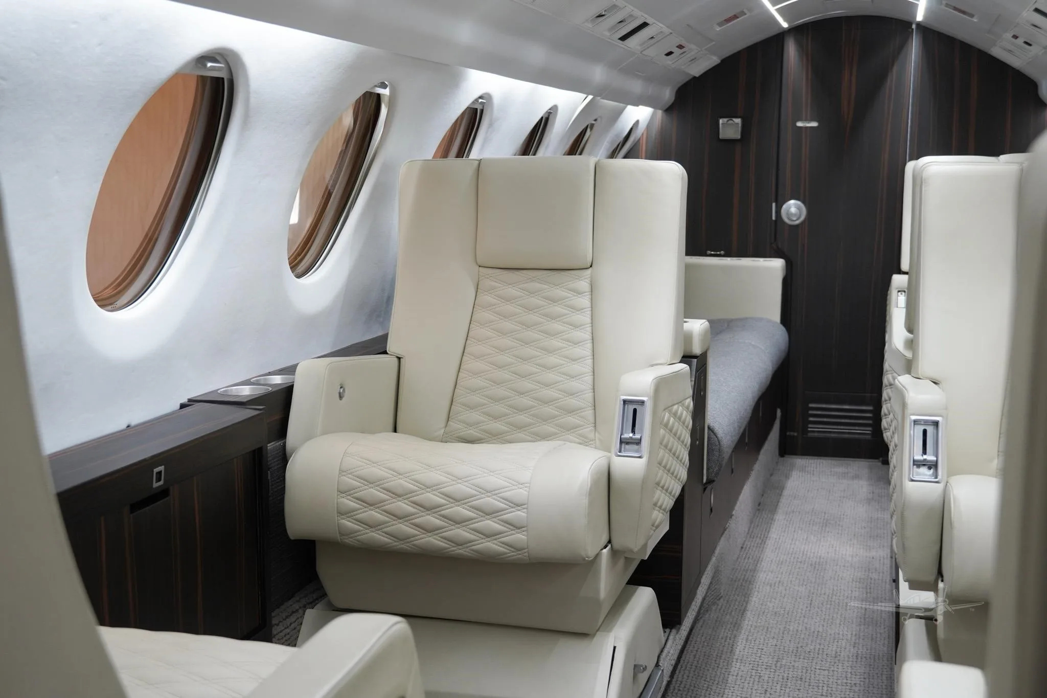 1986 Dassault Falcon 50-40