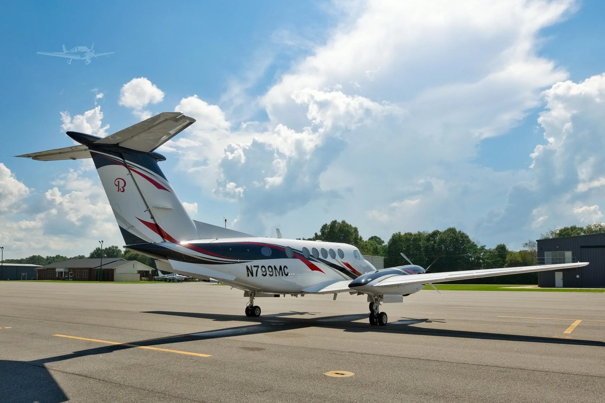 Exterior view of a 1982 BEECHCRAFT KING AIR 200, N799MC.