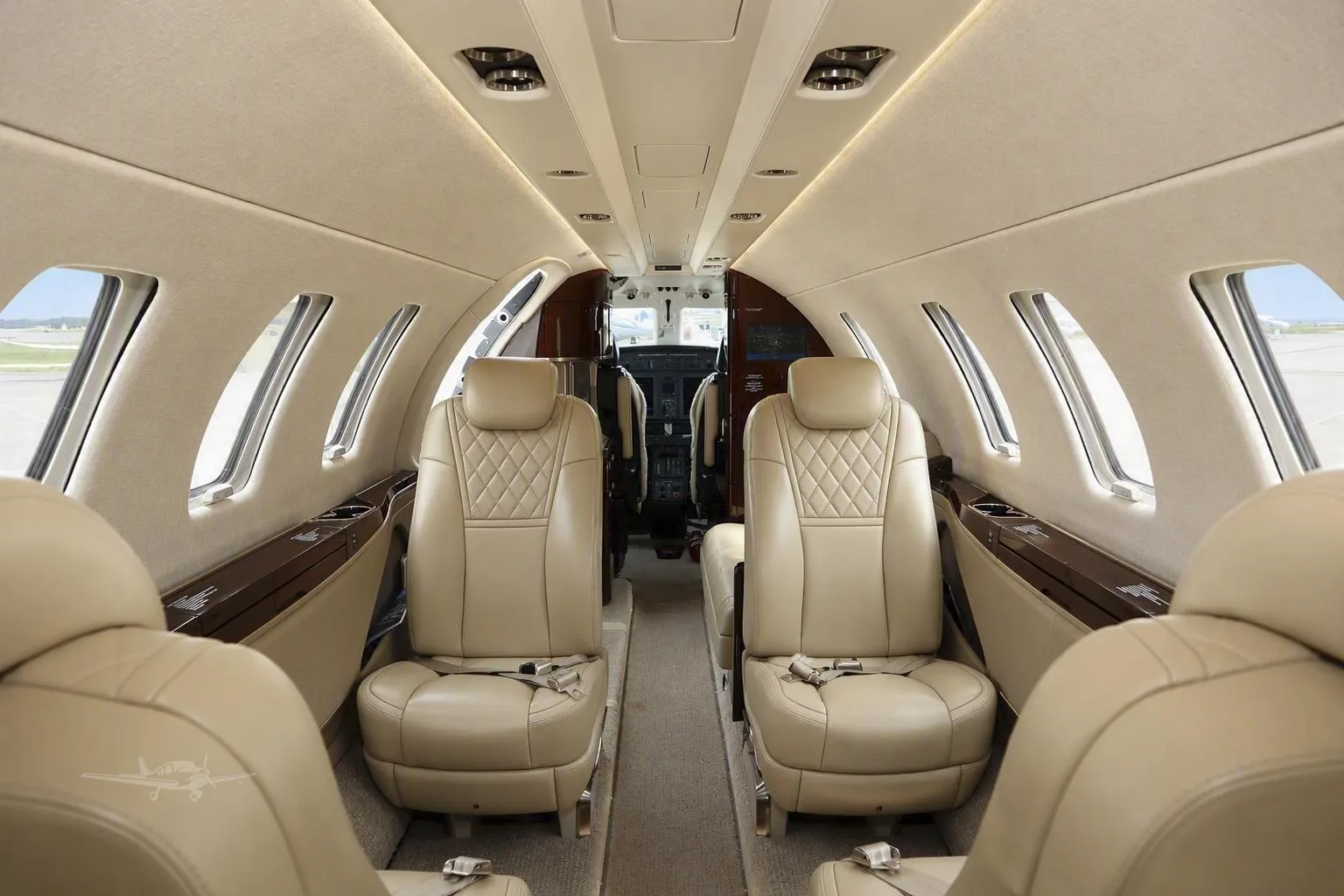 Cabin interior of a 2022 CESSNA CITATION CJ4 GEN 2.