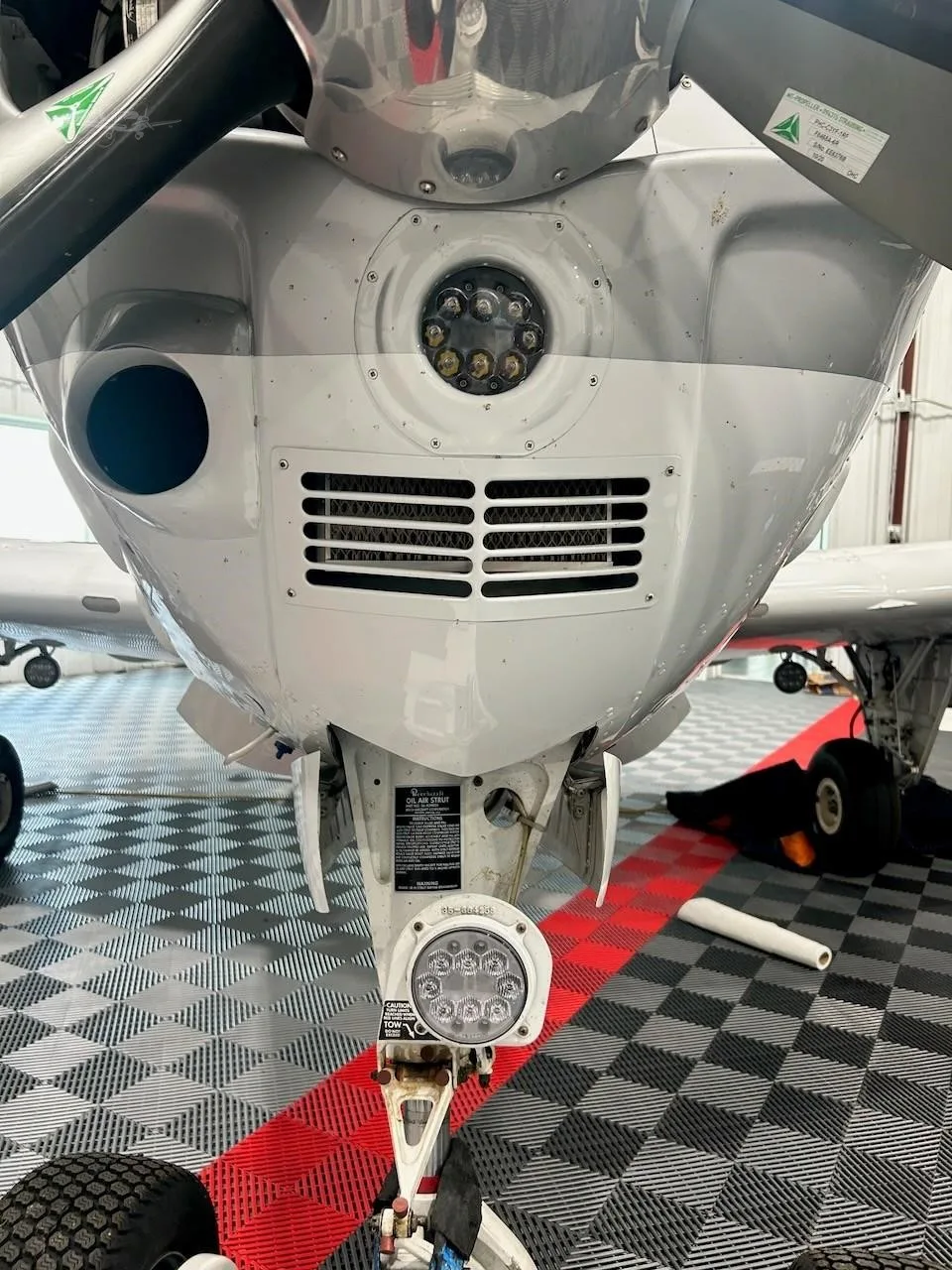Engine detail of a 2008 BEECHCRAFT G36 BONANZA.
