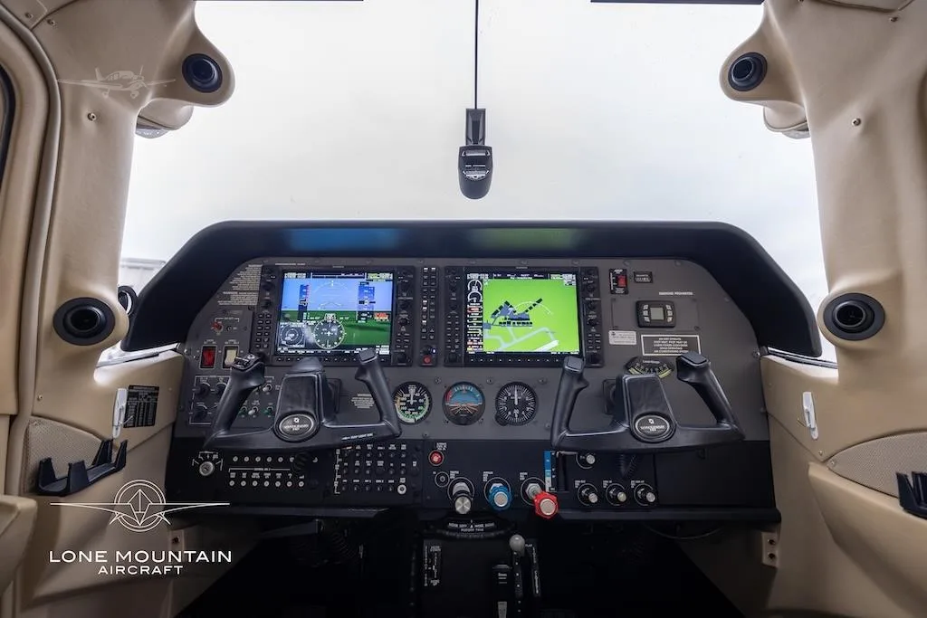 Cockpit and instrument panel of a 2019 CESSNA TURBO 206H STATIONAIR HD.