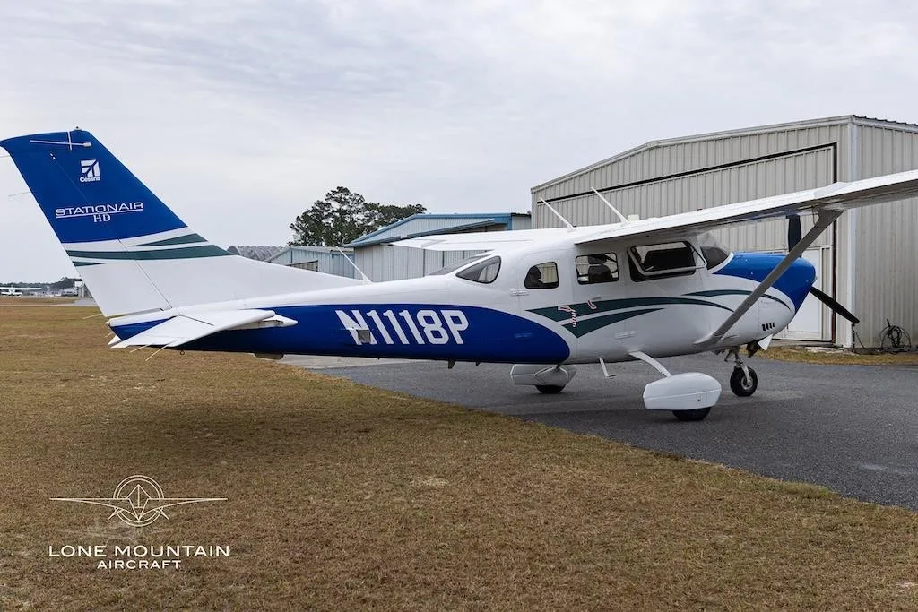 Exterior view of a 2019 CESSNA TURBO 206H STATIONAIR HD, N335JW.