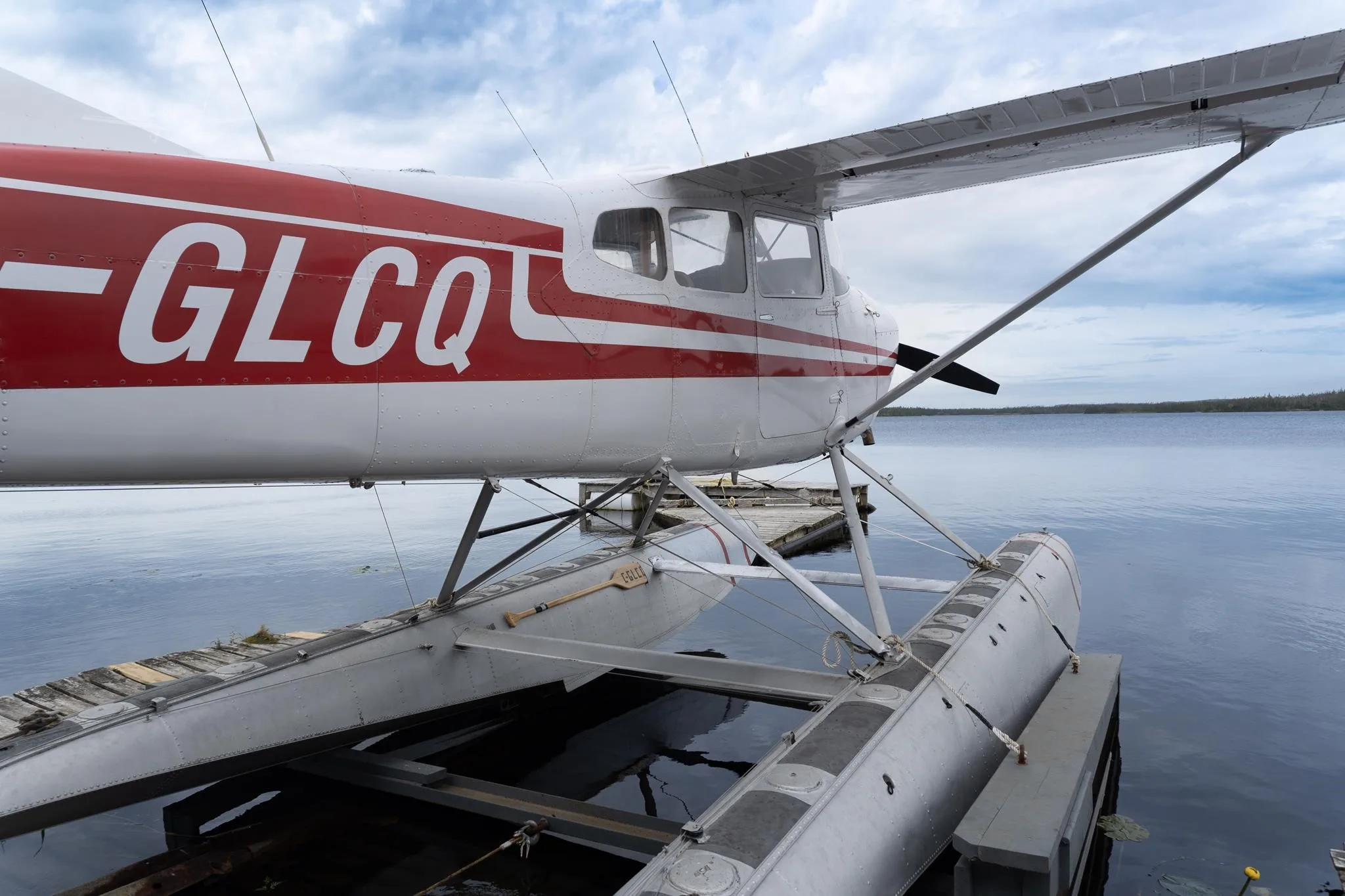 Marketing image of a 1974 CESSNA 180J.