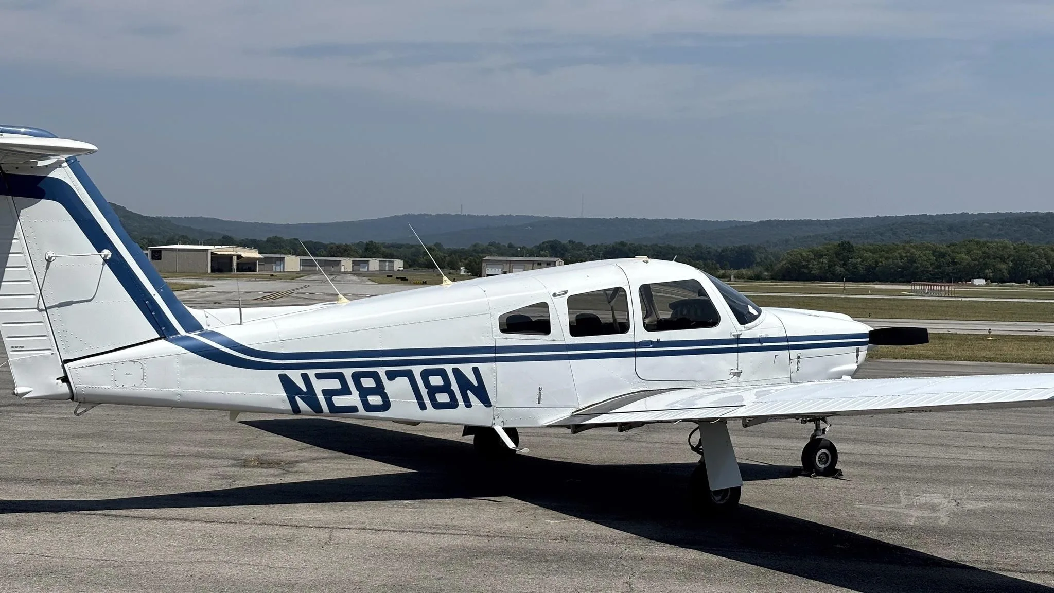 Exterior view of a 1979 PIPER ARROW IV, N2878N.