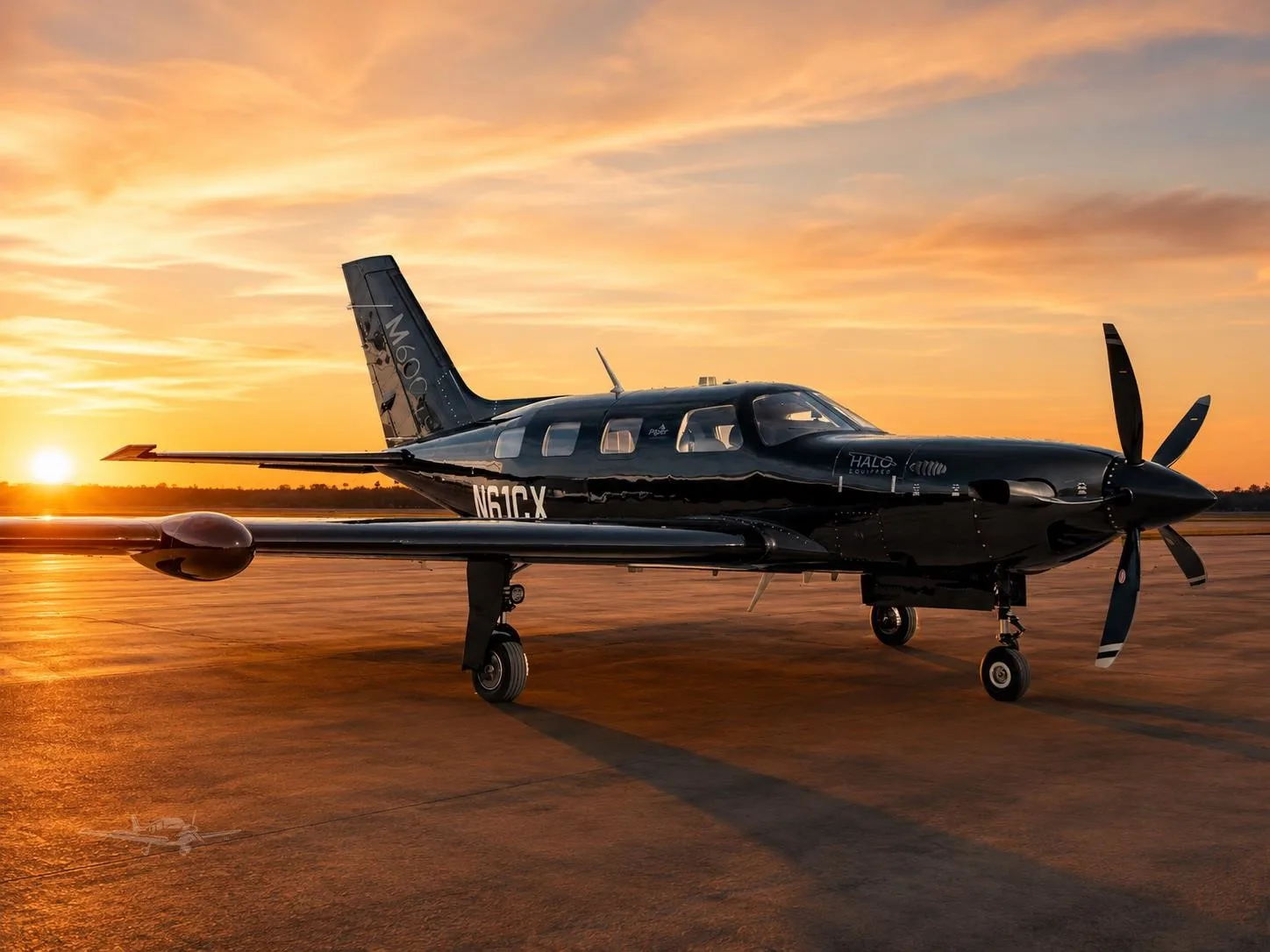 Exterior view of a 2023 PIPER M600 SLS.