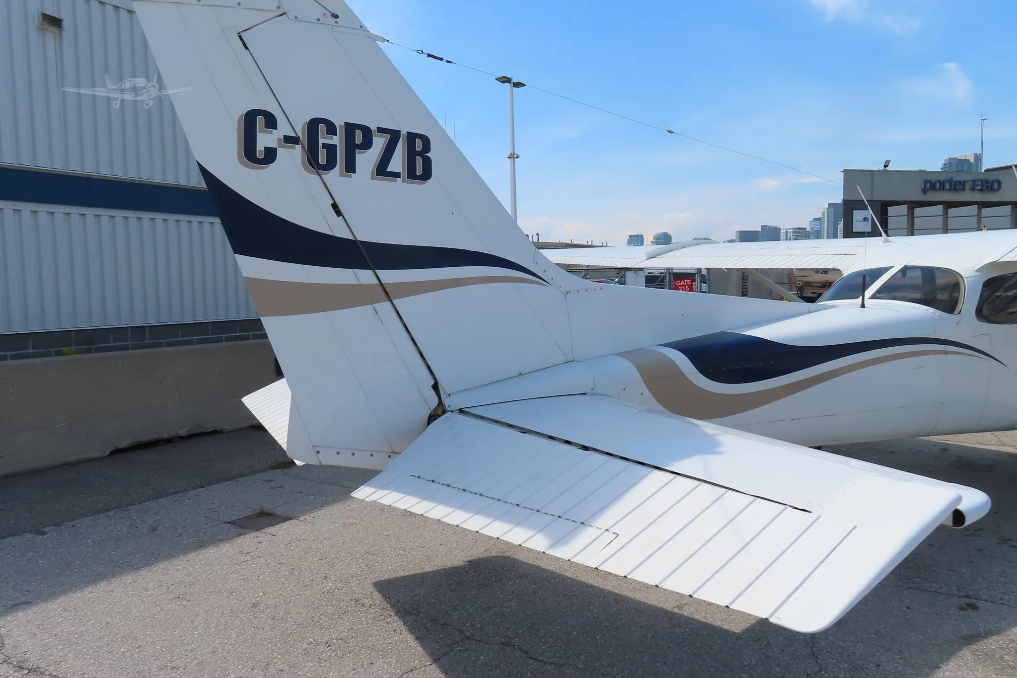 Exterior view of a 1975 CESSNA 172M SKYHAWK, C--GPZB.