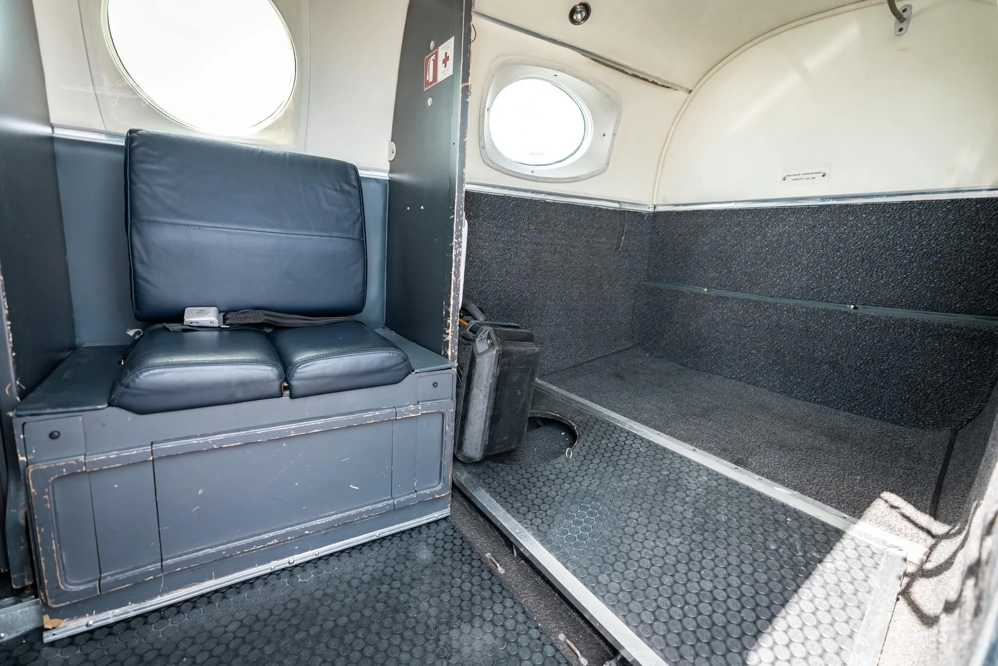 Cabin interior of a 1978 BEECHCRAFT KING AIR B100.