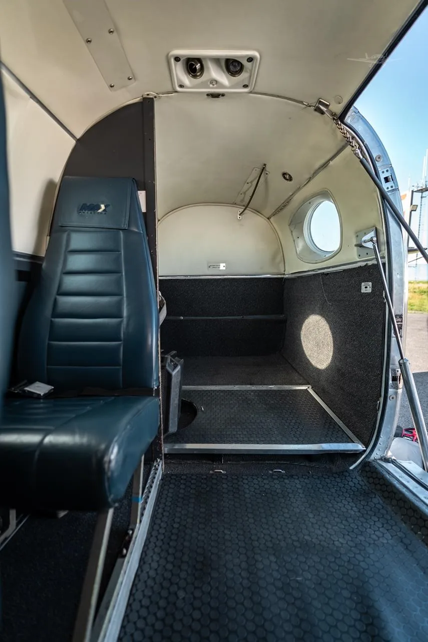 Cabin interior of a 1978 BEECHCRAFT KING AIR B100.
