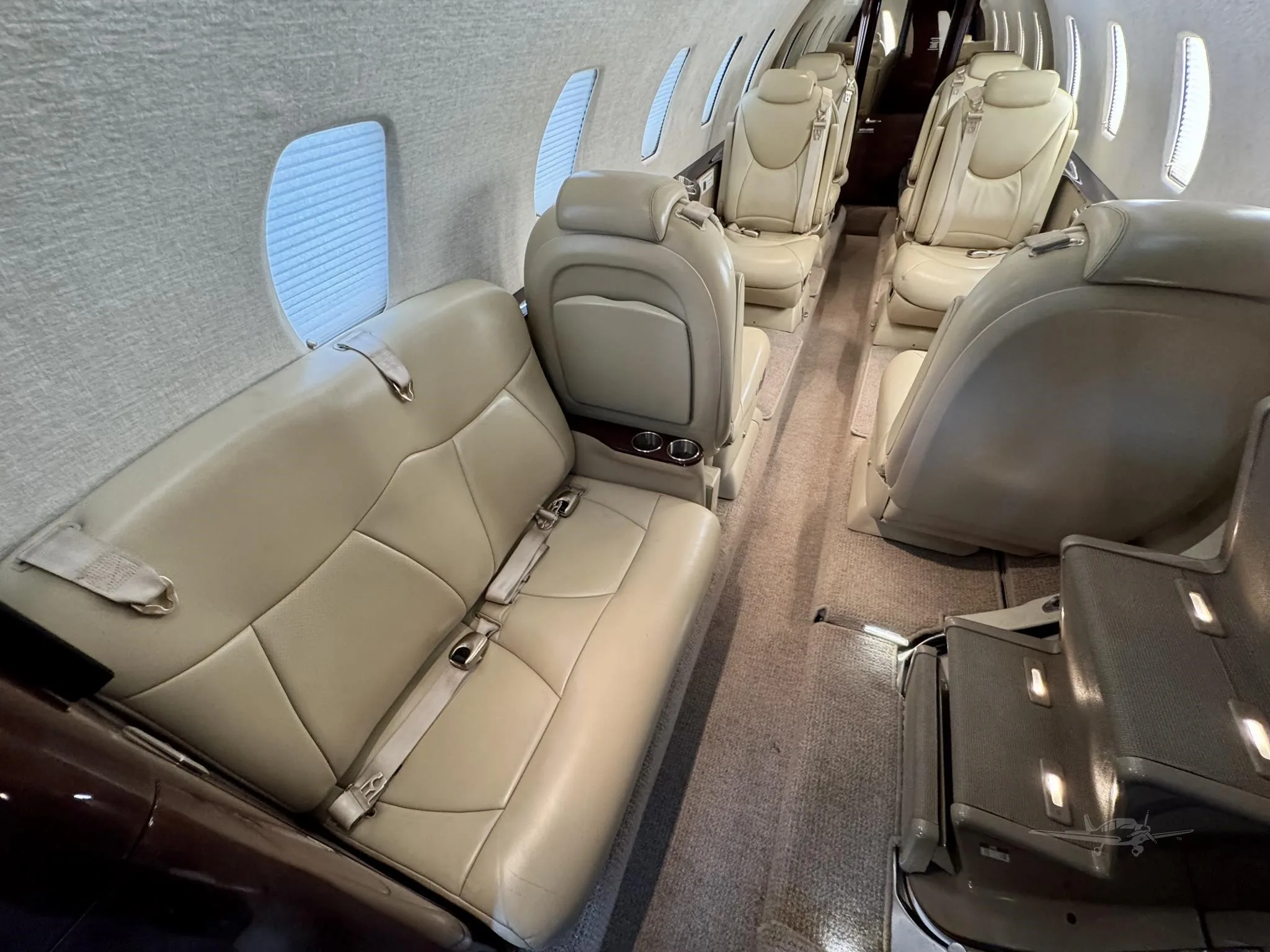 Cabin interior of a 2011 CESSNA CITATION XLS+.
