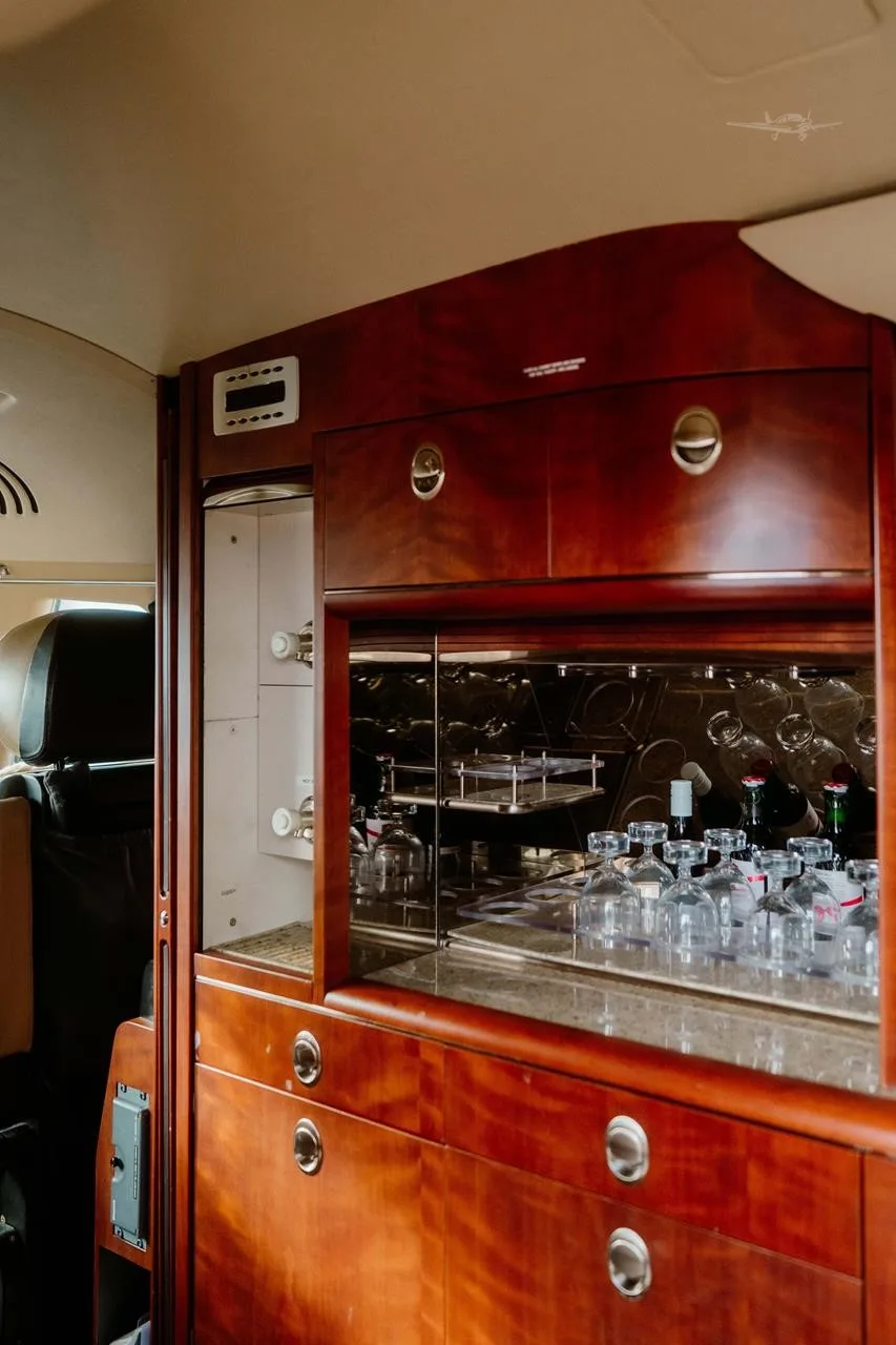 Cabin interior of a 2005 CESSNA CITATION SOVEREIGN.